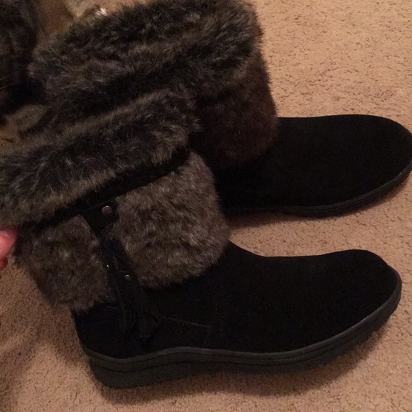 Boots - Picture 6 of 6